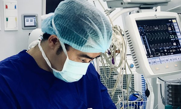 Bác sĩ Nguyễn Hữu Đức- Khám chữa bệnh Tai Mũi Họng tại Nha Trang